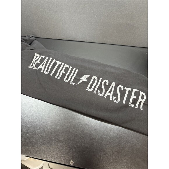 Beautiful Disaster Yoga Pants What Doesn't Kill You Will Make You Stronger LARGE - Picture 8 of 9